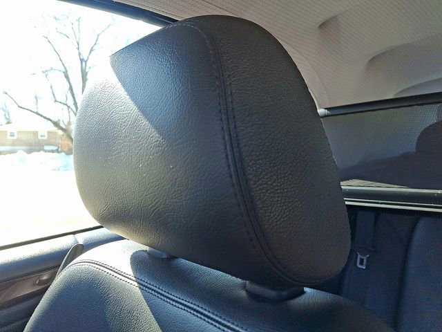 Used 1999 Mercedes-Benz CLK 320 Cabriolet image 17