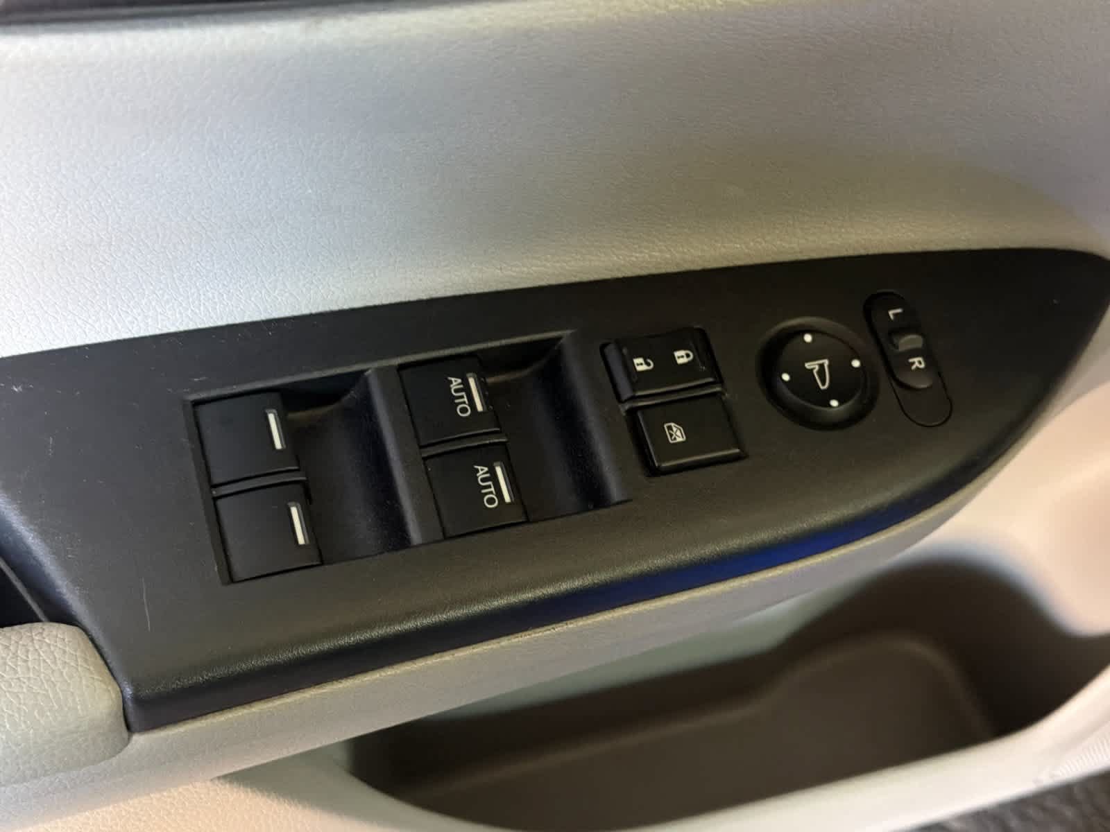 Used 2014 Honda Accord Touring image 13