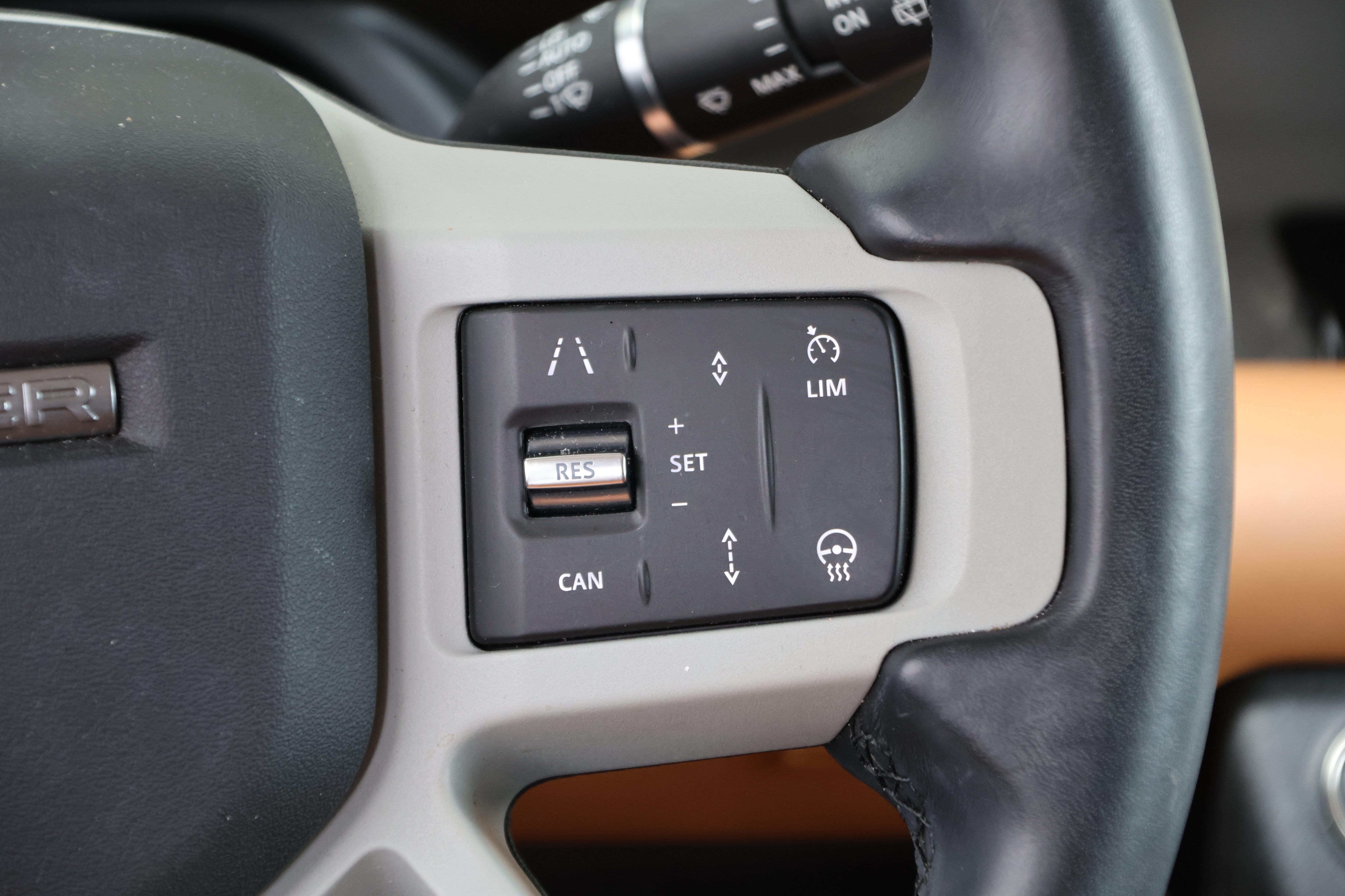 Used 2024 Land Rover Defender 110 S AWD/4WD image 20