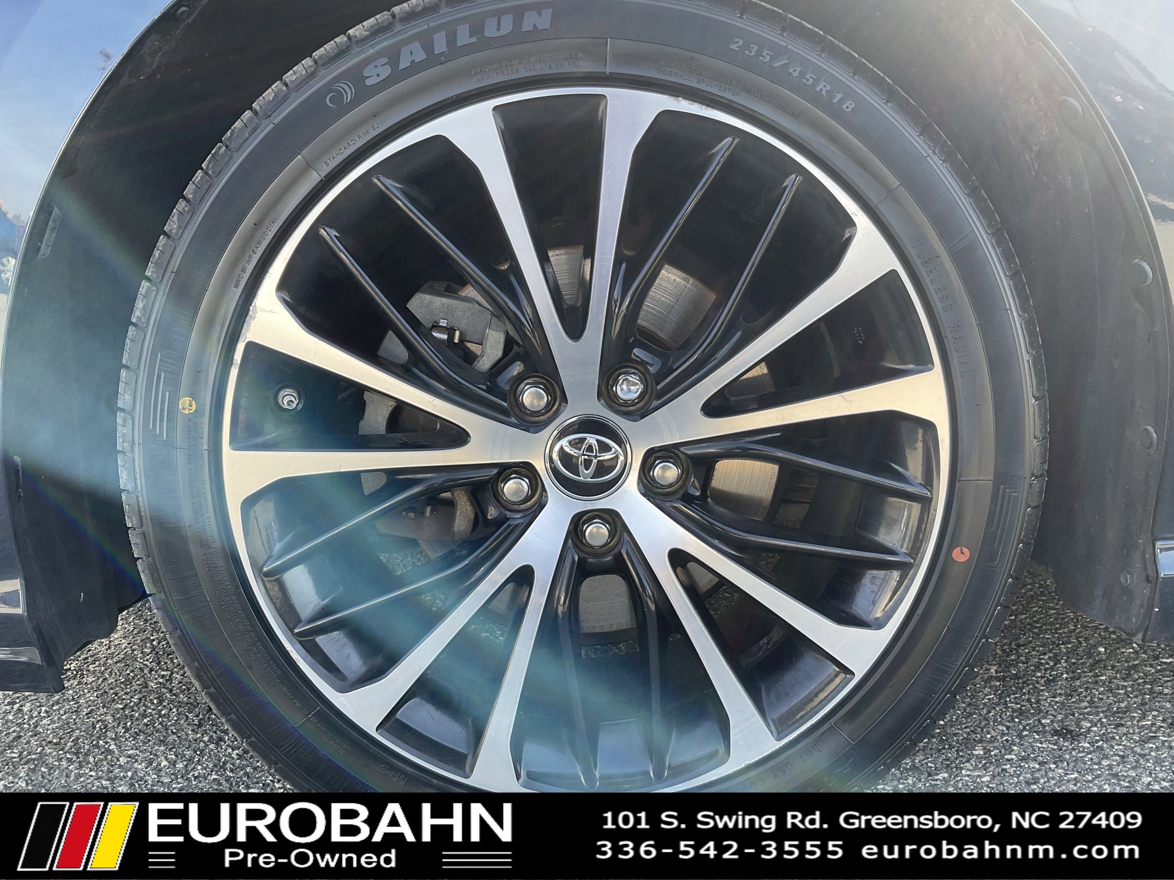 Used 2019 Toyota Camry SE image 34