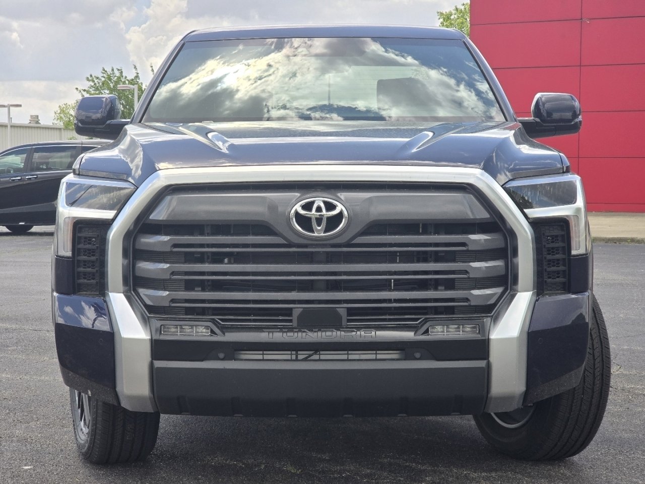 New 2026 Toyota Tundra Limited AWD/4WD image 10