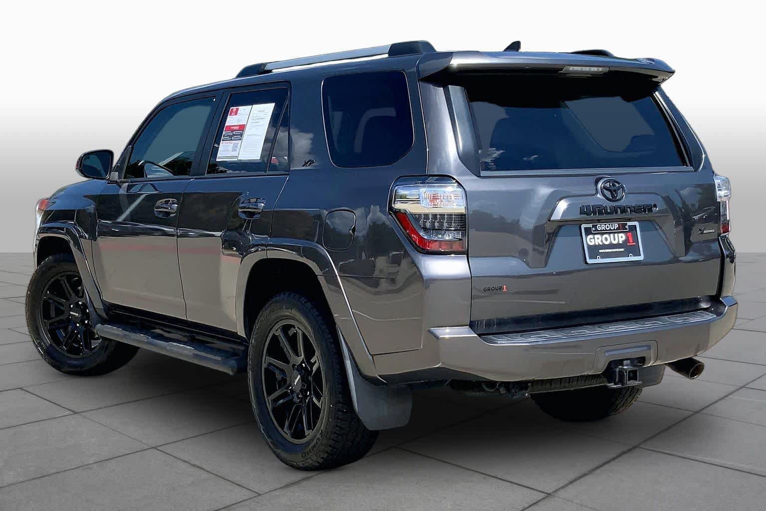 Used 2021 Toyota 4Runner SR5 RWD image 12