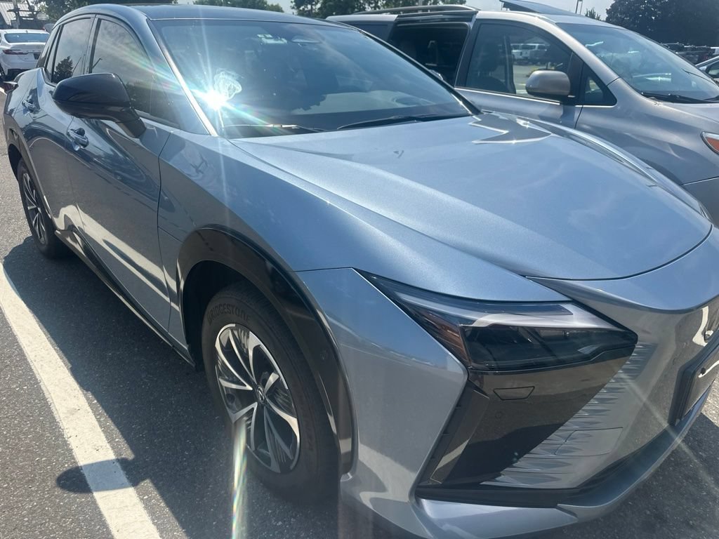 Used 2024 Lexus RZ 450e Premium w/ Technology Package AWD/4WD image 1