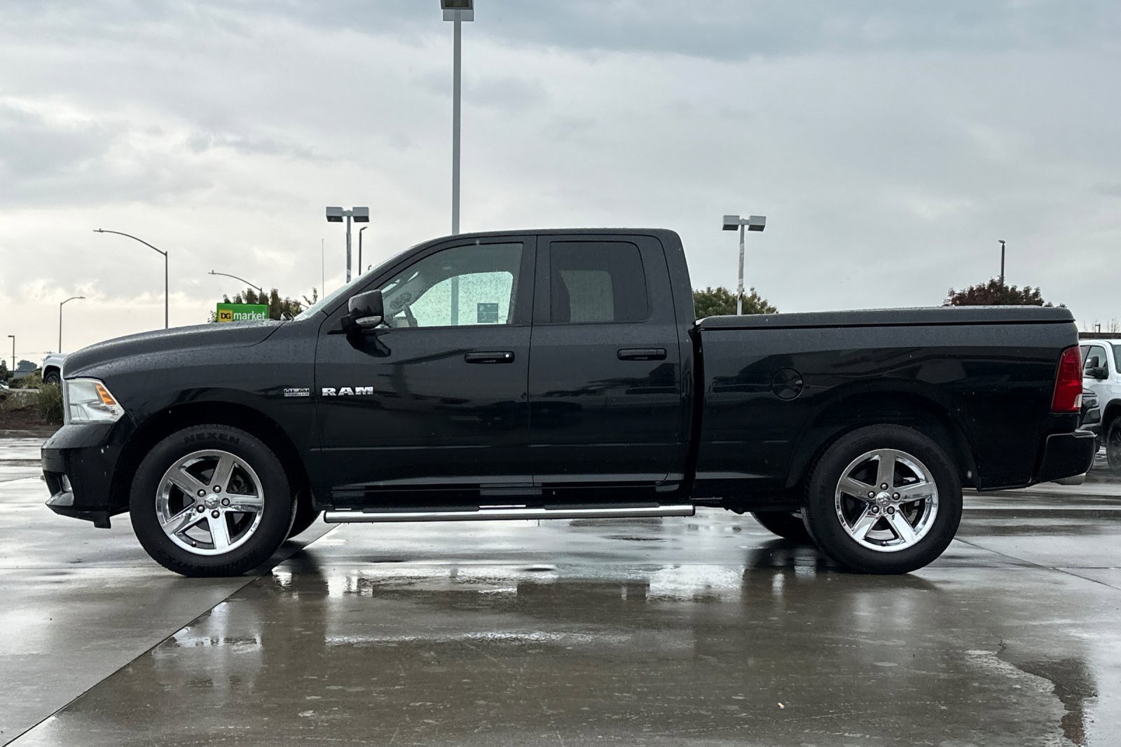 Used 2010 Dodge Ram 1500 Truck Sport image 3