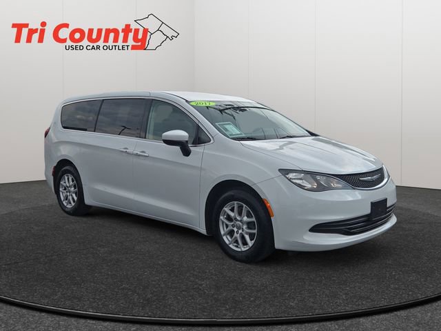 Used 2017 Chrysler Pacifica Touring