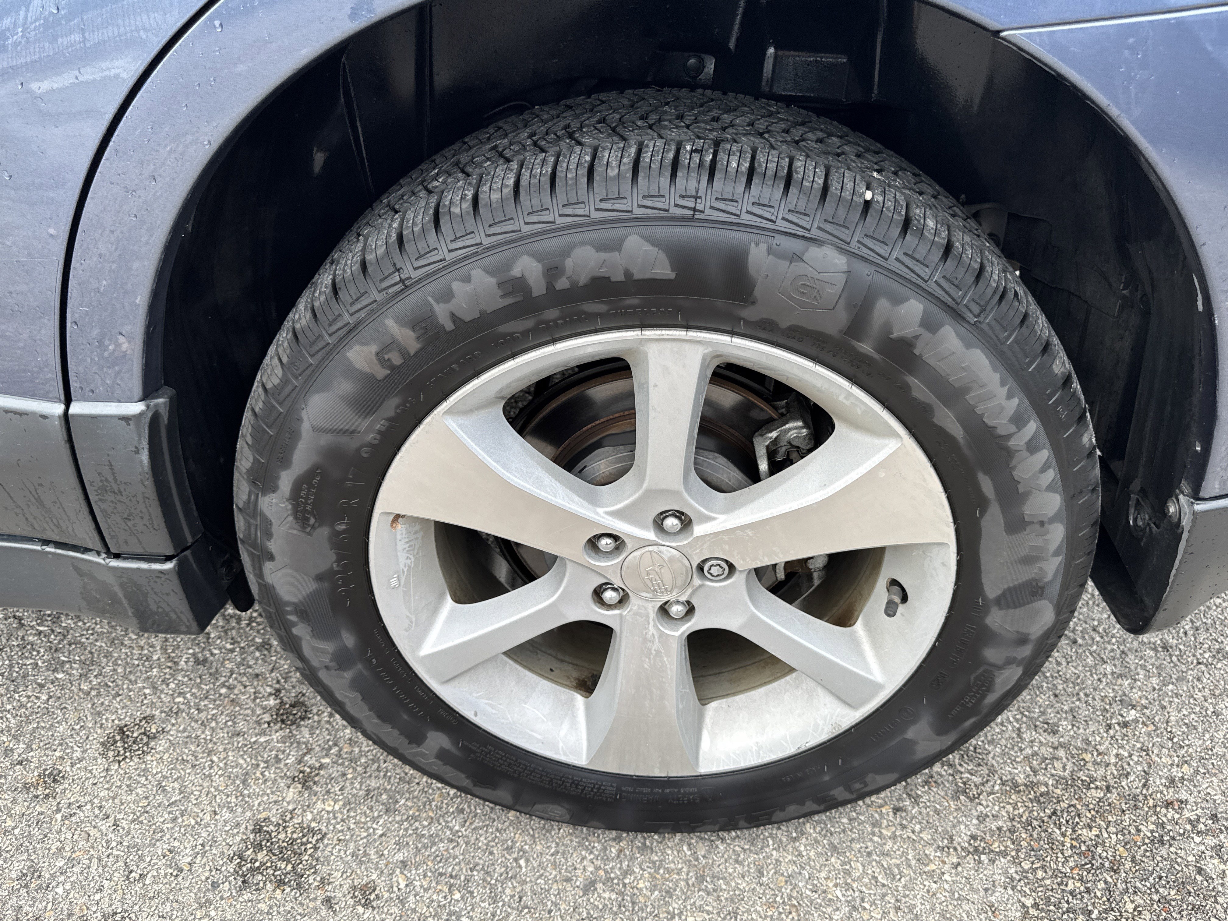 Used 2014 Subaru Outback 2.5i Limited w/ Moonroof Package image 9