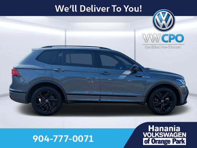 Certified 2024 Volkswagen Tiguan SE R-Line FWD image 2