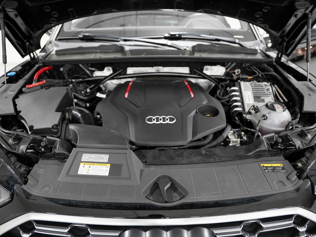 Used 2023 Audi SQ5 Premium Plus w/ Premium Plus Package image 46