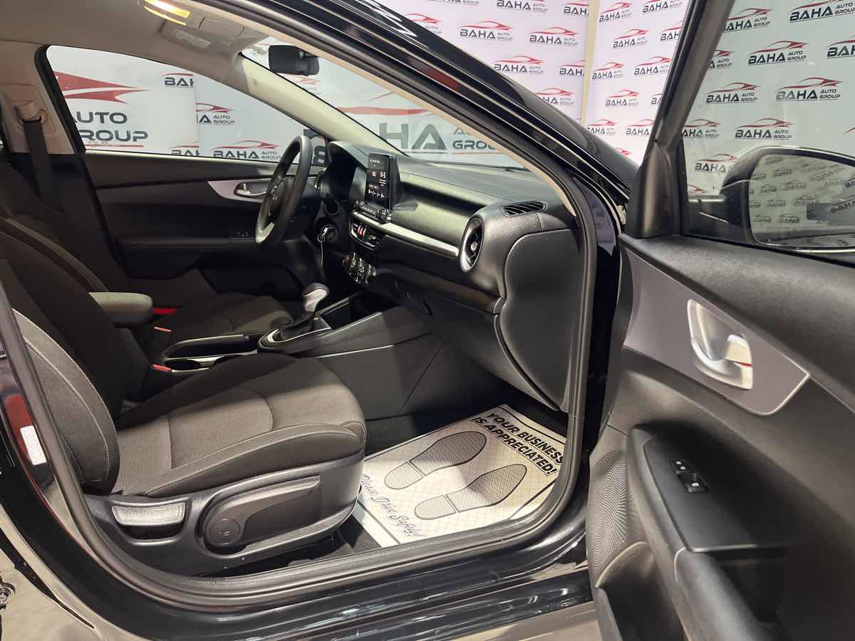 Used 2024 Kia Forte LXS image 30