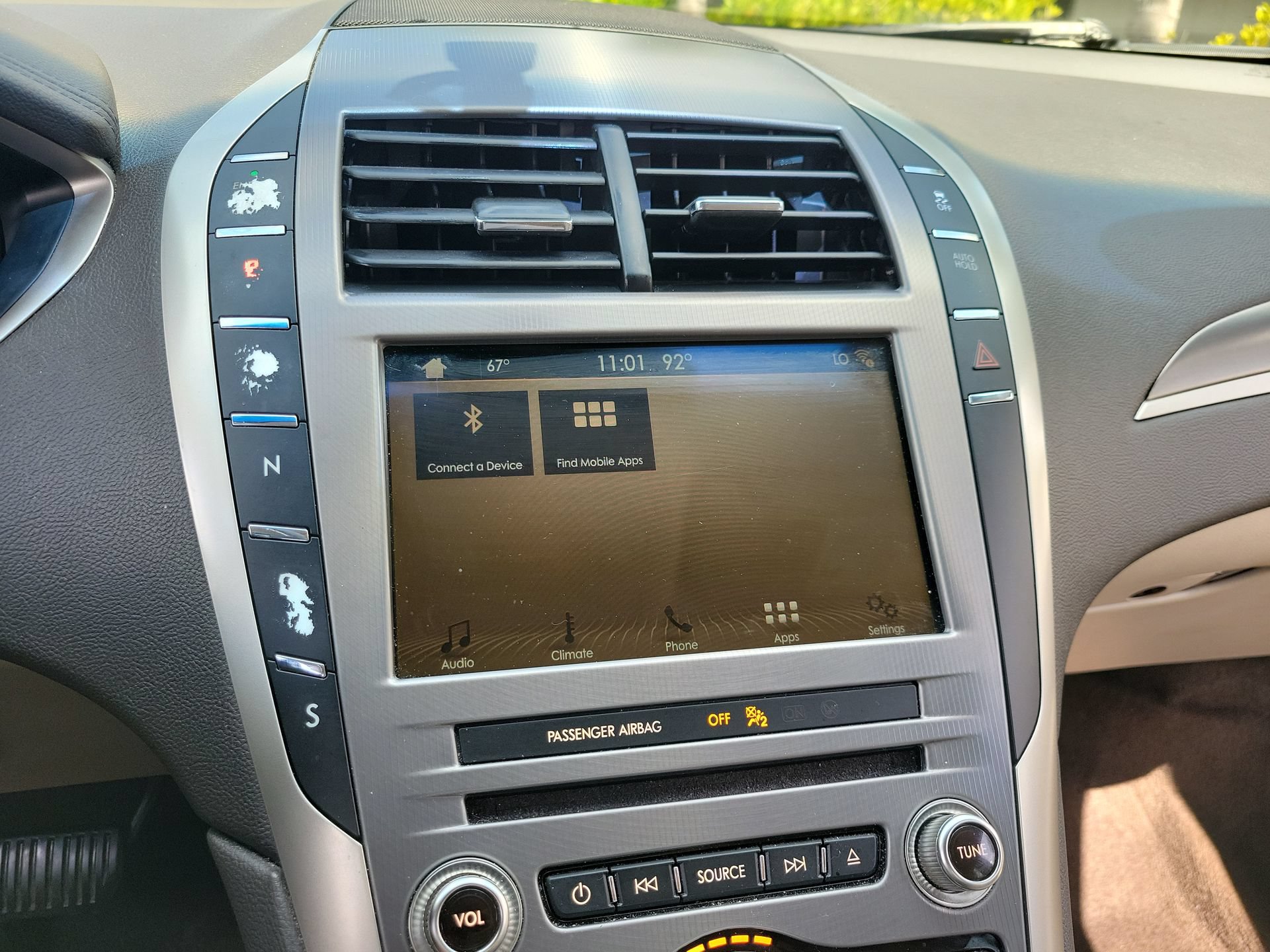 Used 2018 Lincoln MKZ Premiere FWD image 25