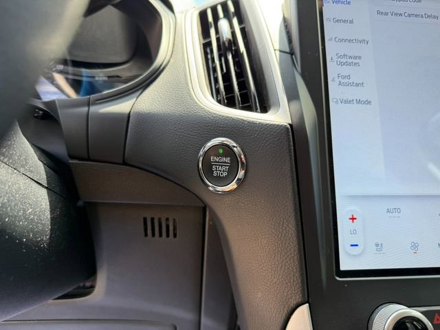 Used 2022 Ford Edge SEL w/ Convenience Package image 28