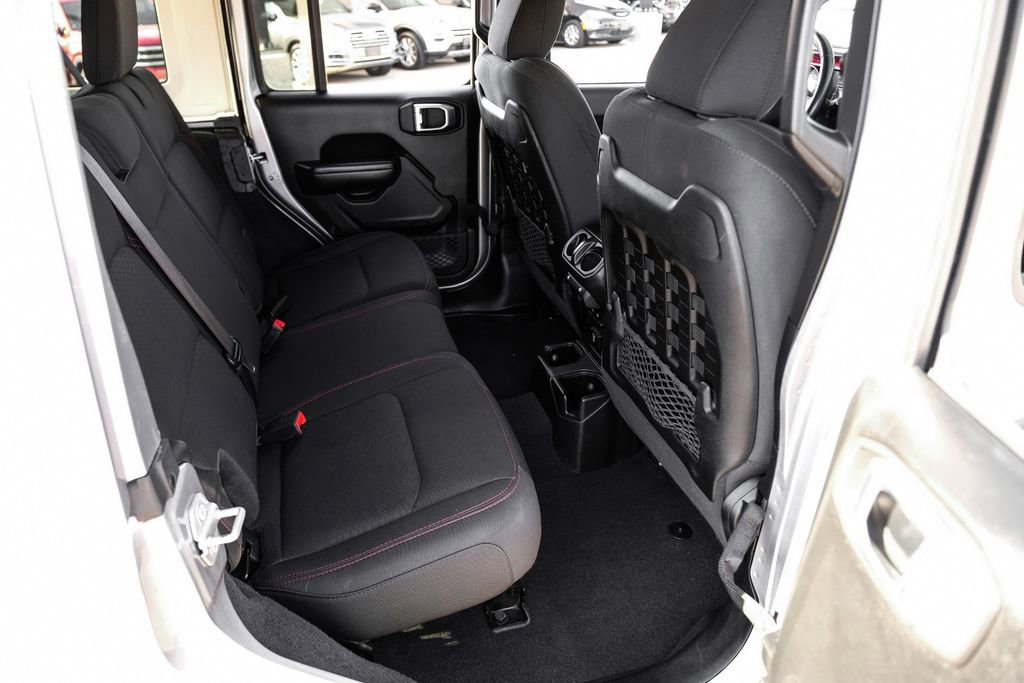 Used 2020 Jeep Wrangler Unlimited Rubicon image 37