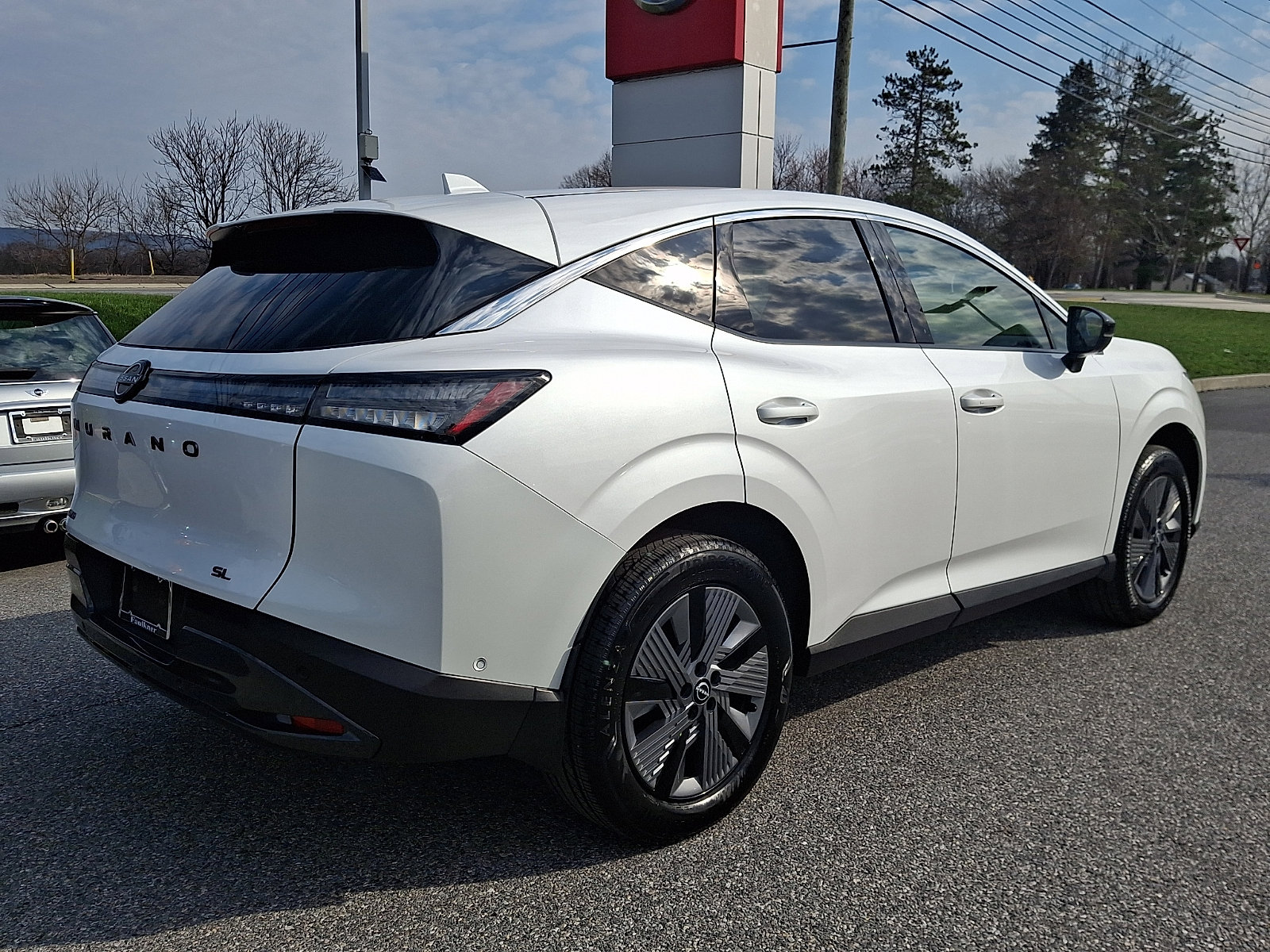 Used 2025 Nissan Murano SL AWD/4WD image 7