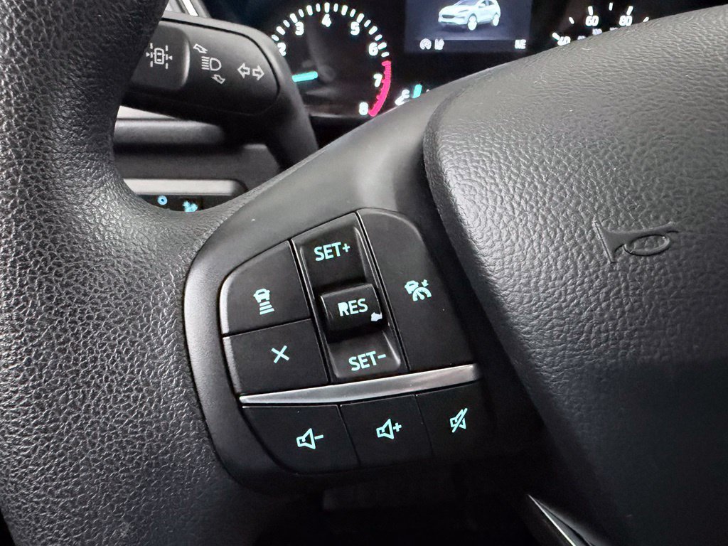 Used 2020 Ford Escape SE FWD image 28