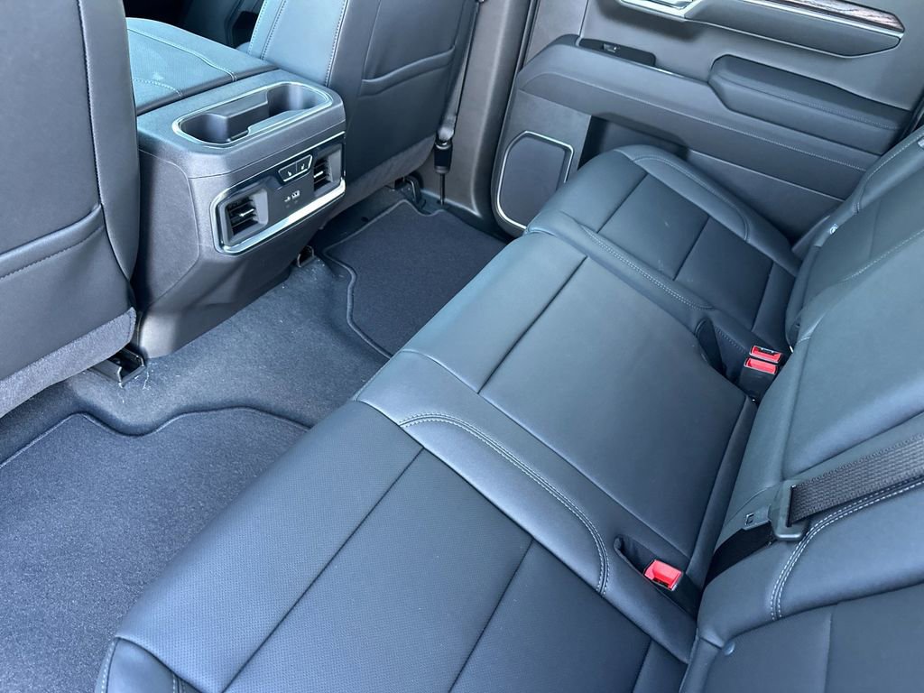 New 2026 GMC Sierra 1500 SLT w/ SLT Premium Plus Package image 11