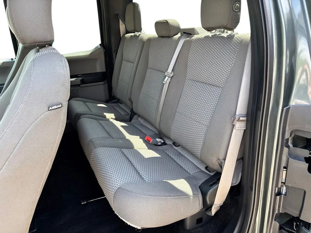 Used 2018 Ford F150 XLT AWD/4WD image 27