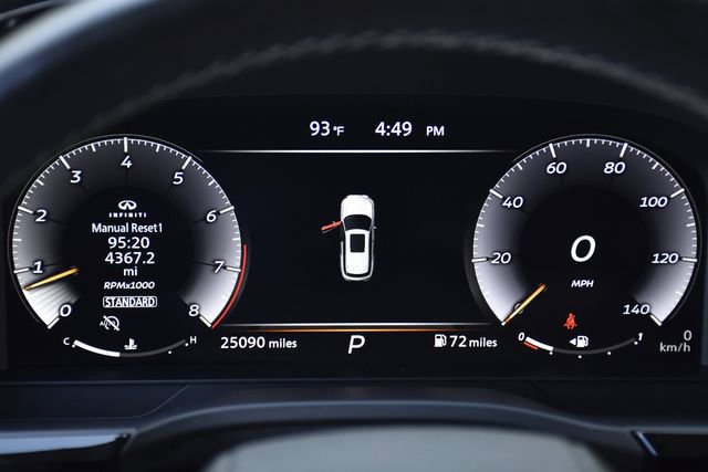 Used 2022 INFINITI QX60 Sensory w/ Cargo Package FWD image 10