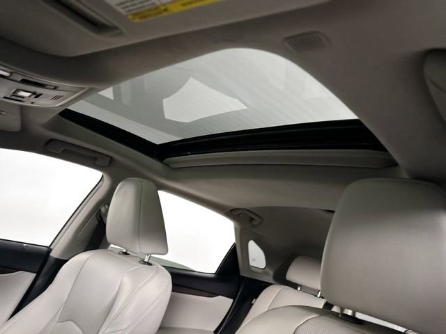 Used 2022 Lexus RX 450h AWD w/ Premium Package image 36