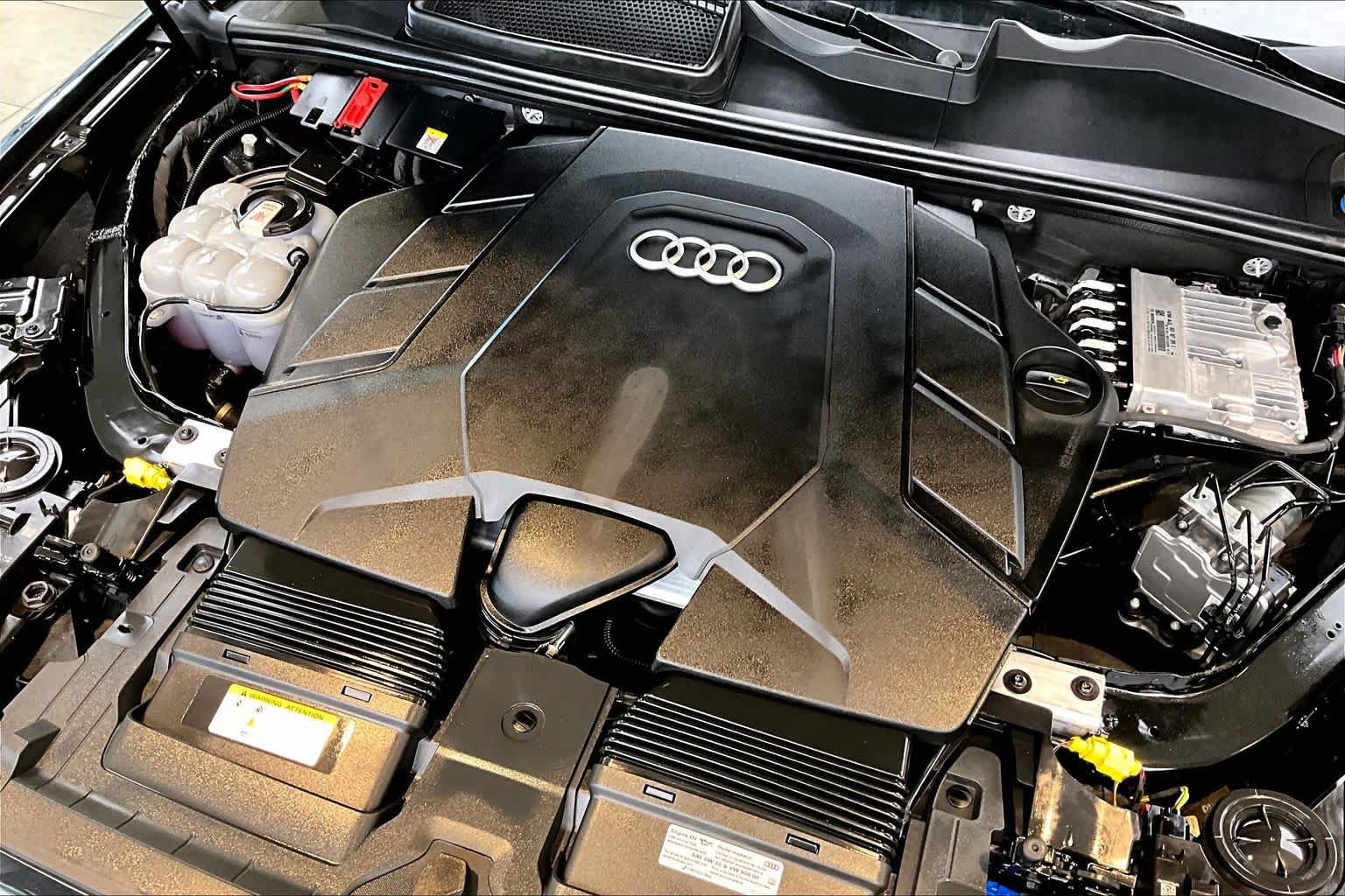 Certified 2023 Audi Q7 3.0T Premium Plus w/ Premium Plus Package AWD/4WD image 30