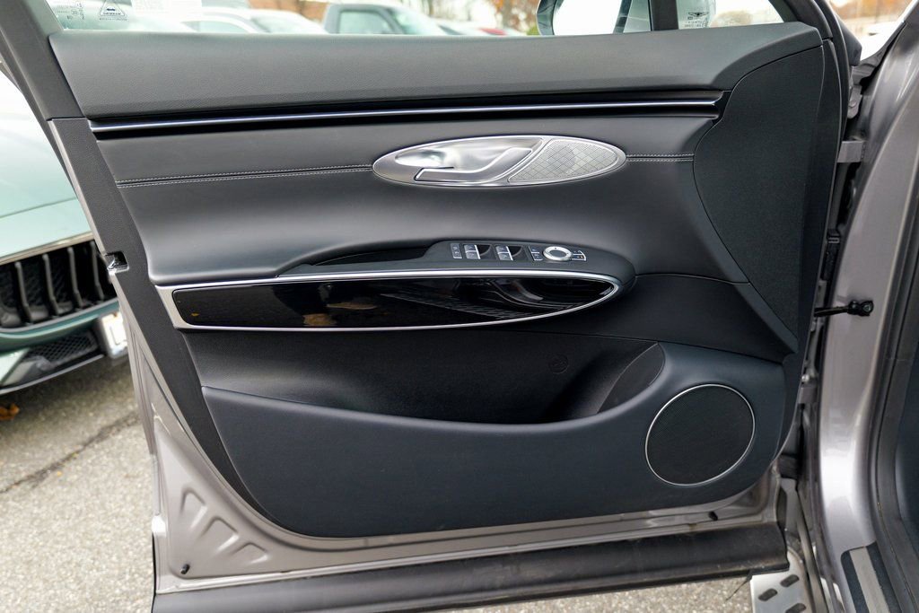 Used 2025 Genesis GV70 2.5T image 20