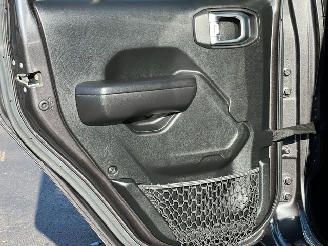 Used 2020 Jeep Wrangler Unlimited Rubicon w/ Uconnect 4C Nav & Sound Group image 35