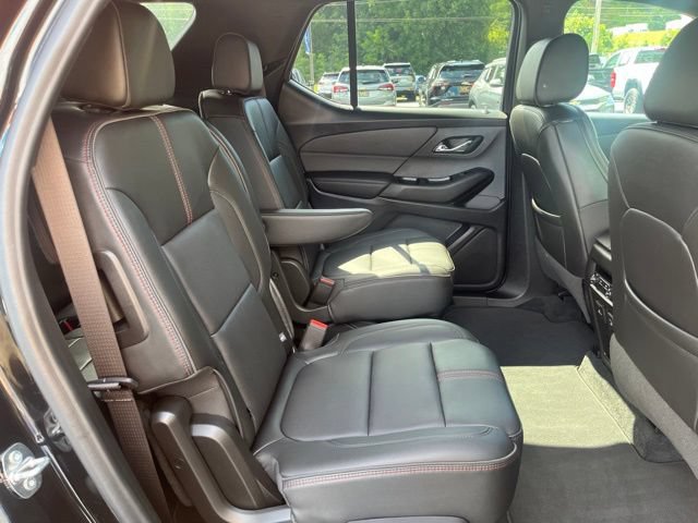 Used 2023 Chevrolet Traverse RS AWD/4WD image 19