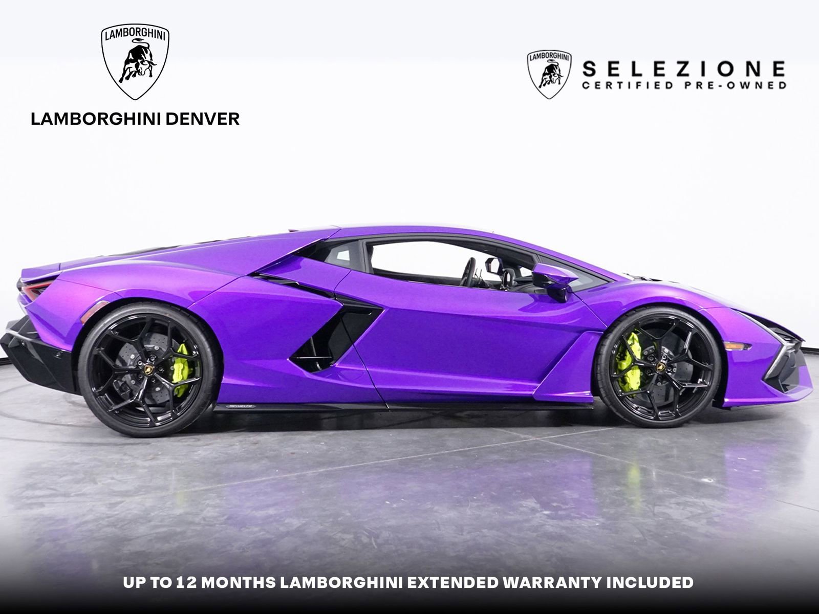 Used 2024 Lamborghini Revuelto image 9