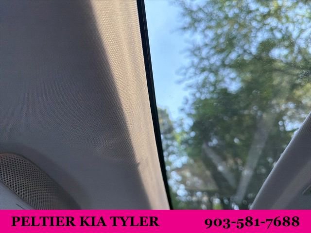 Used 2018 Ford Fusion Titanium FWD image 26