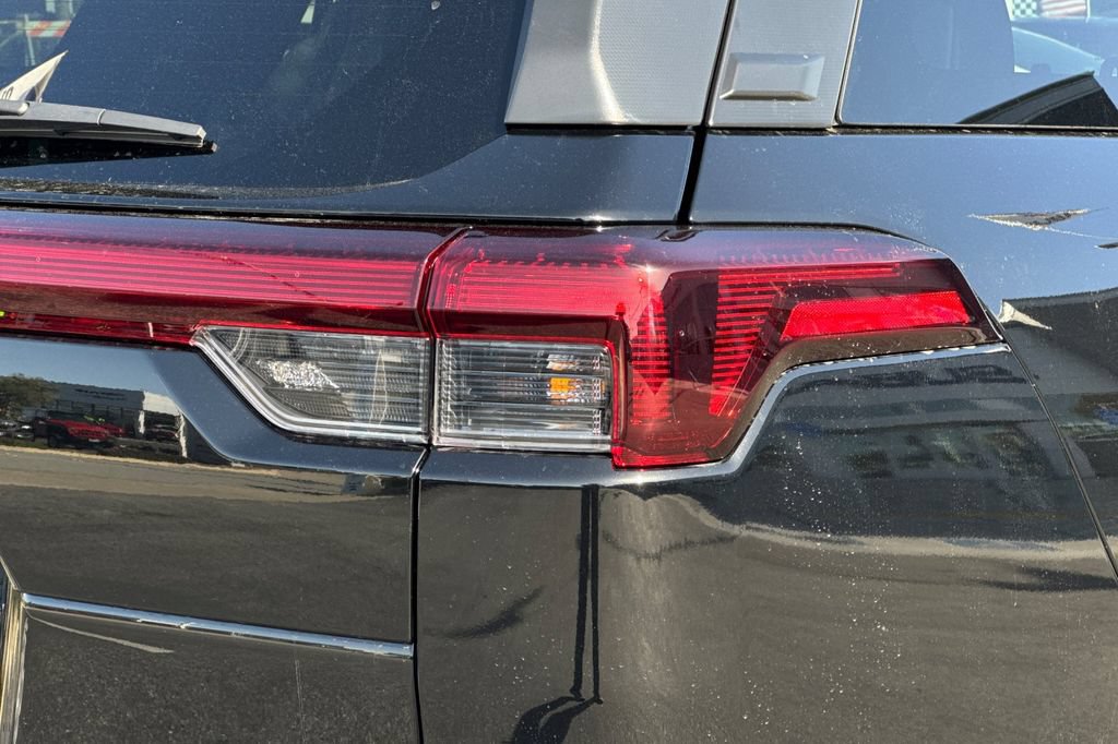 New 2026 Subaru Outback Limited AWD/4WD image 33