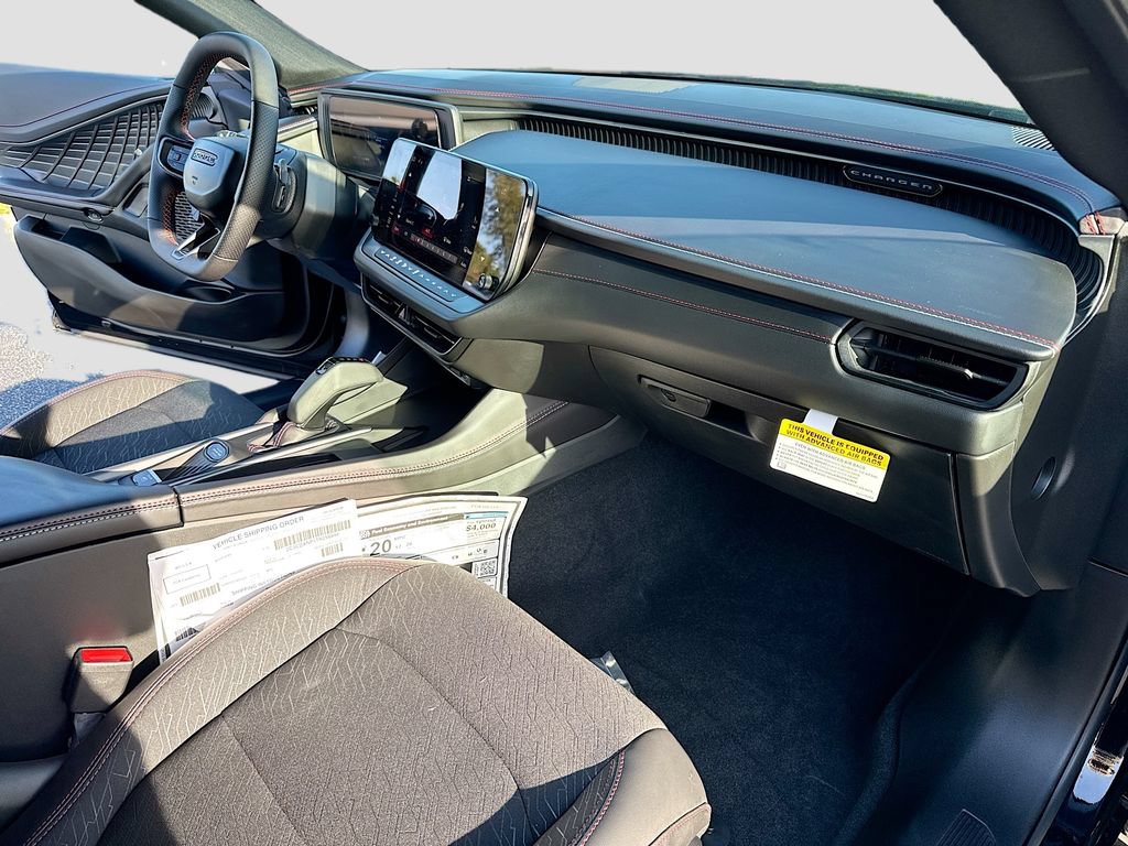 New 2026 Dodge Charger R/T w/ Driver Convenience Group AWD/4WD image 32