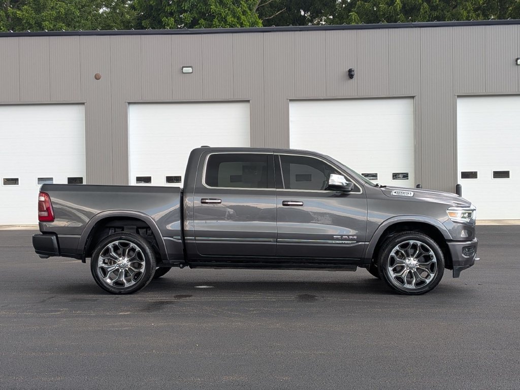 Used 2022 RAM 1500 Limited w/ Body-Colour Bumper Group AWD/4WD image 8