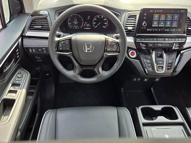 Certified 2026 Honda Odyssey Touring image 12