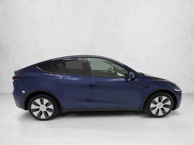 Used 2023 Tesla Model Y Long Range image 4
