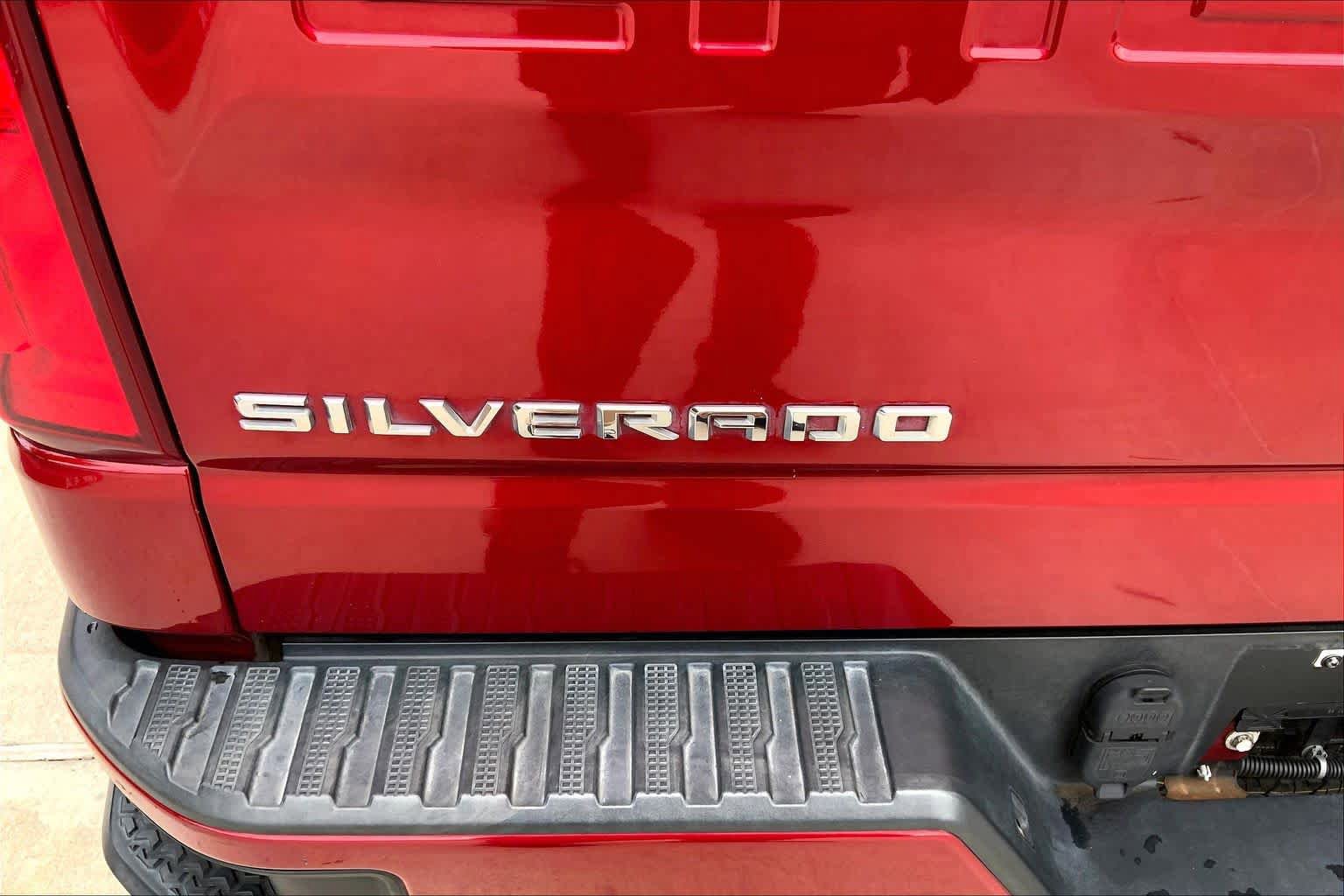 Used 2021 Chevrolet Silverado 1500 RST w/ Texas Edition Plus AWD/4WD image 33