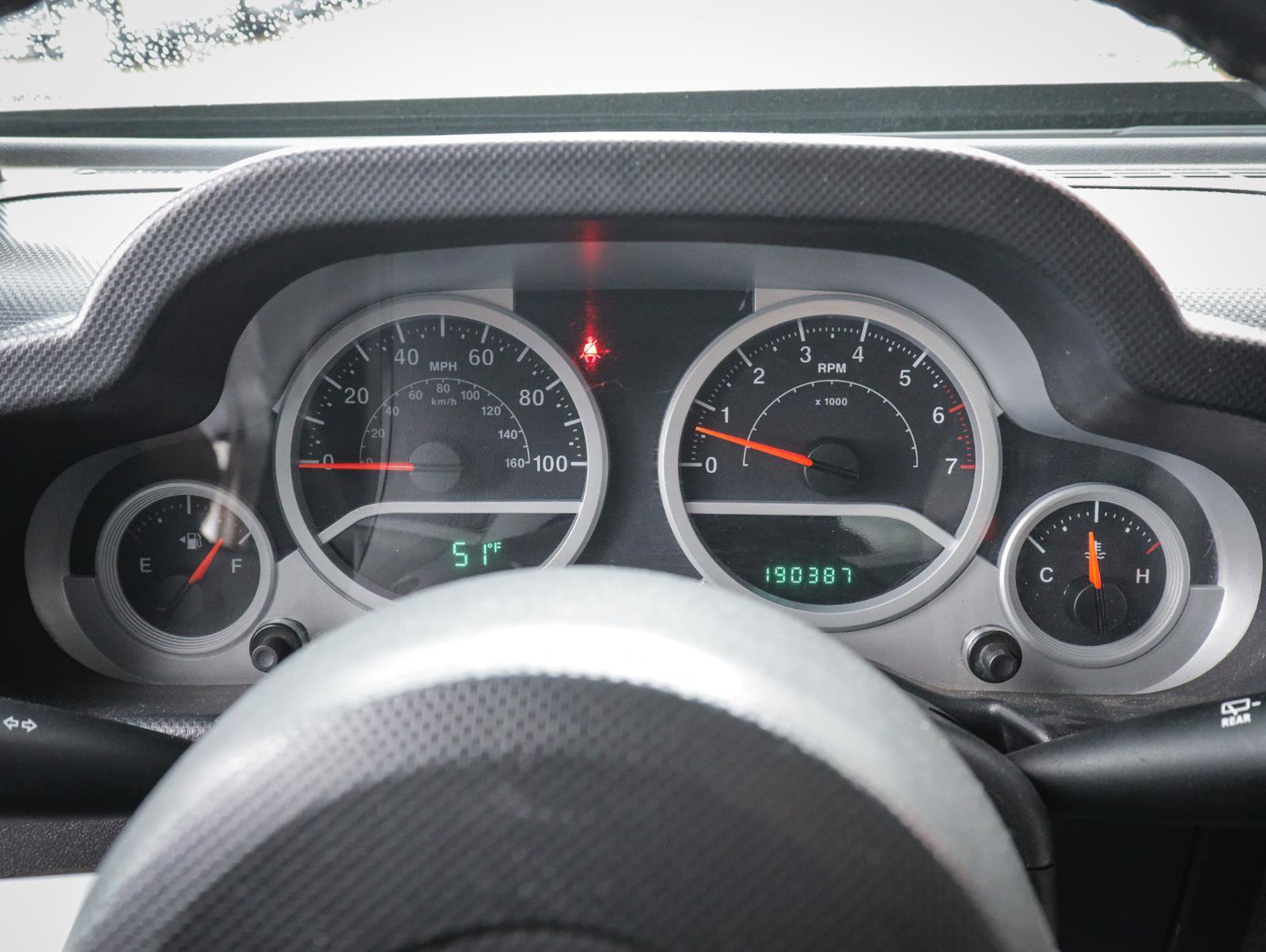 Used 2010 Jeep Wrangler Sahara image 17