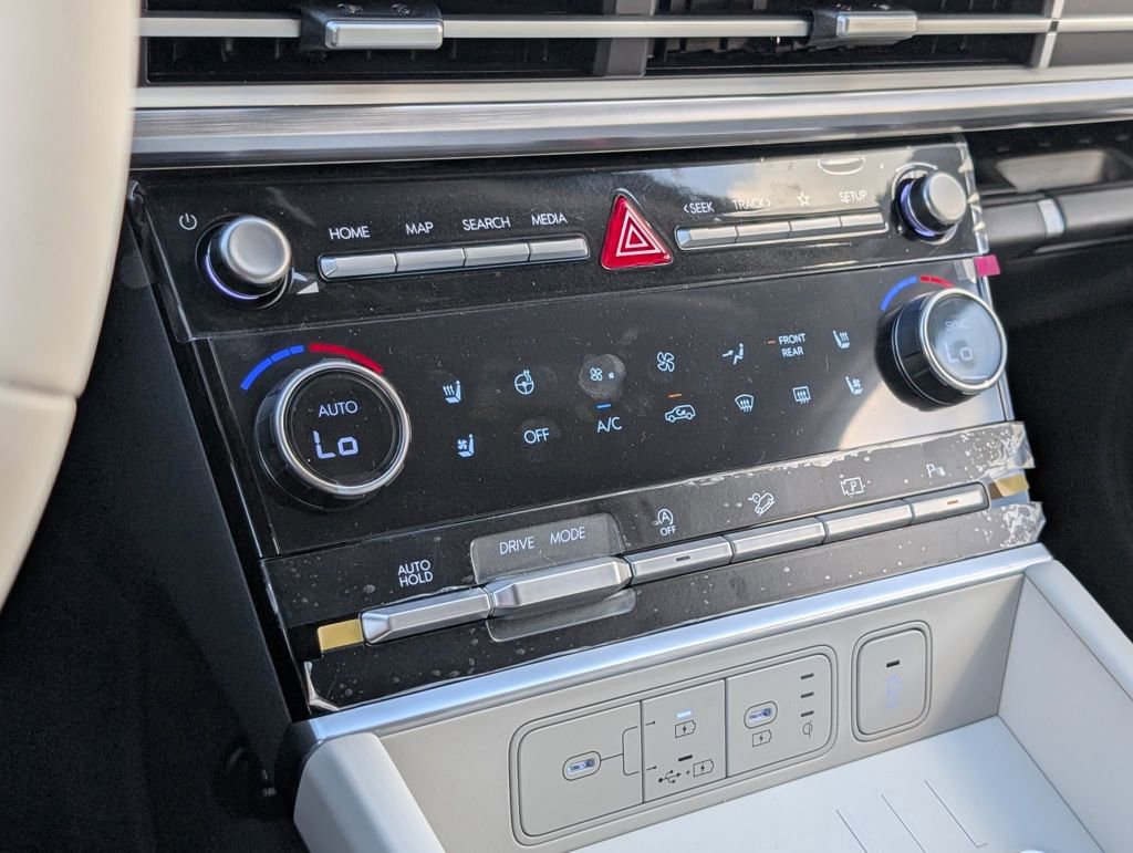 New 2025 Hyundai Santa Fe Limited image 38