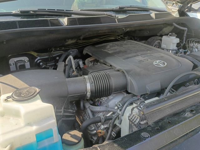 Used 2021 Toyota Tundra SR5 w/ Trail Edition image 30