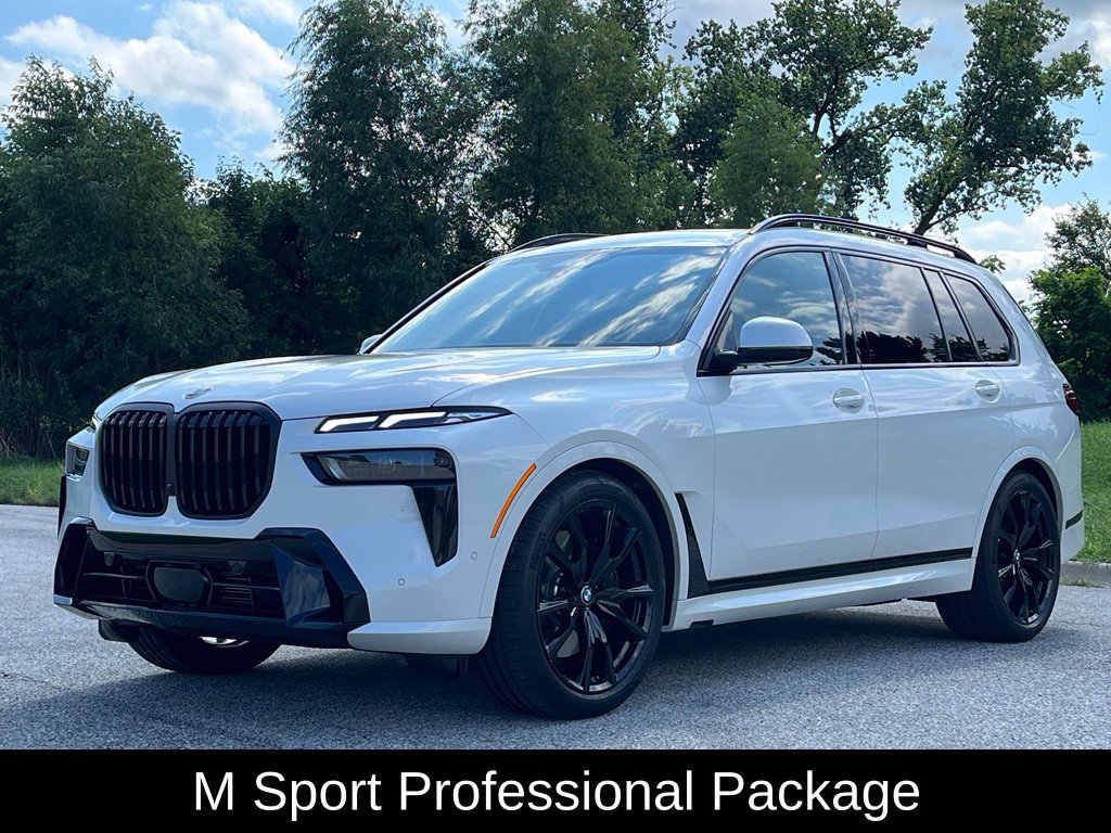 Used 2027 BMW X7 xDrive40i w/ M Sport Package AWD/4WD image 5