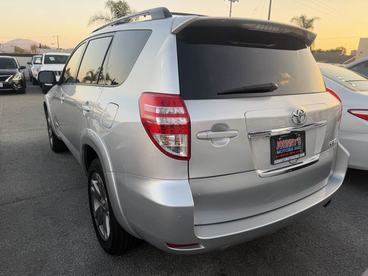 Used 2012 Toyota RAV4 Sport w/ Appearance Pkg FWD image 2