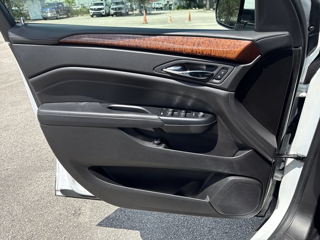 Used 2016 Cadillac SRX Performance w/ Driver Awareness Package FWD image 14