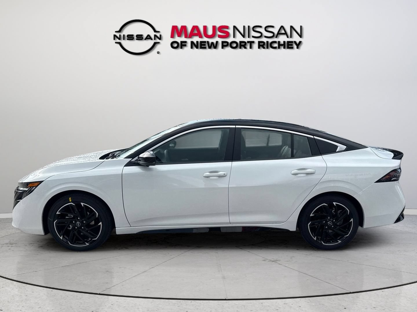 New 2026 Nissan Sentra SR w/ SR Premium Package FWD image 7