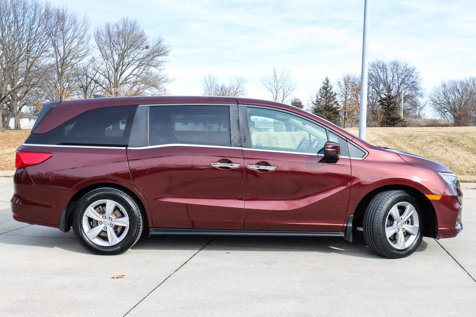 Used 2019 Honda Odyssey EX image 5