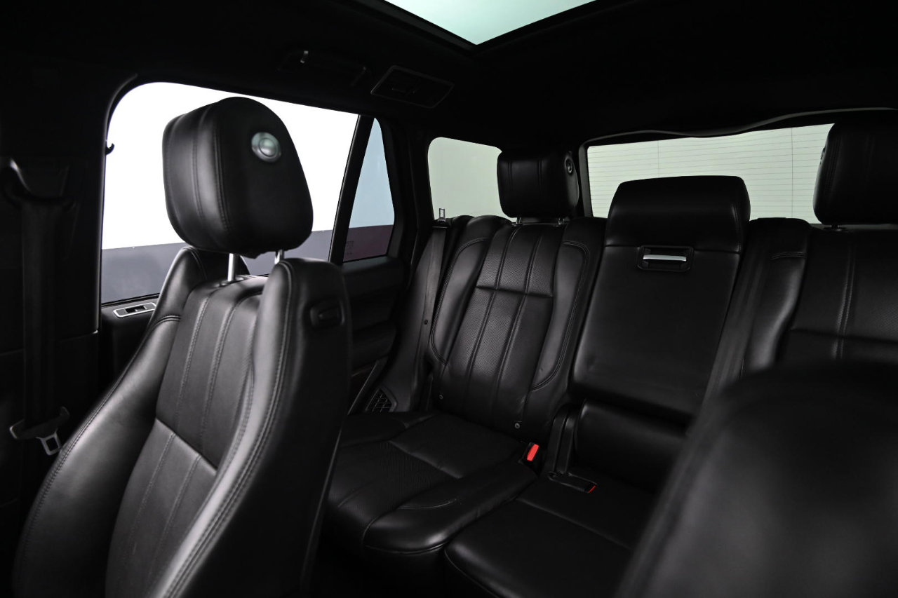 Used 2016 Land Rover Range Rover HSE image 36