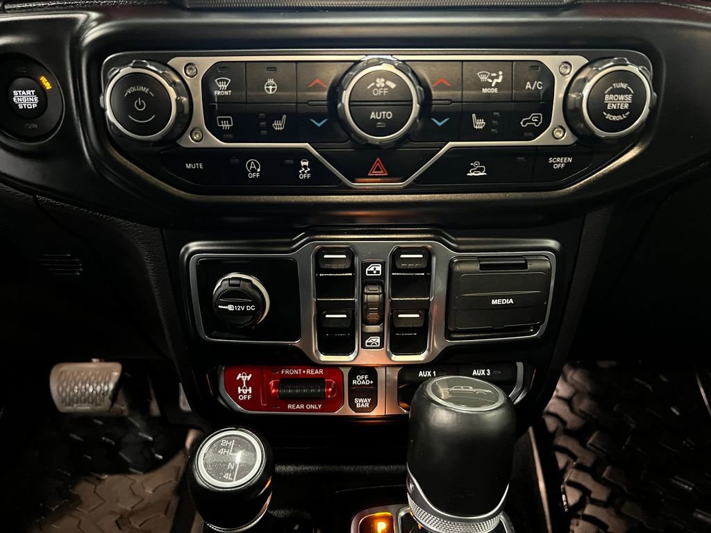 Used 2022 Jeep Gladiator Rubicon w/ LED Lighting Group image 16