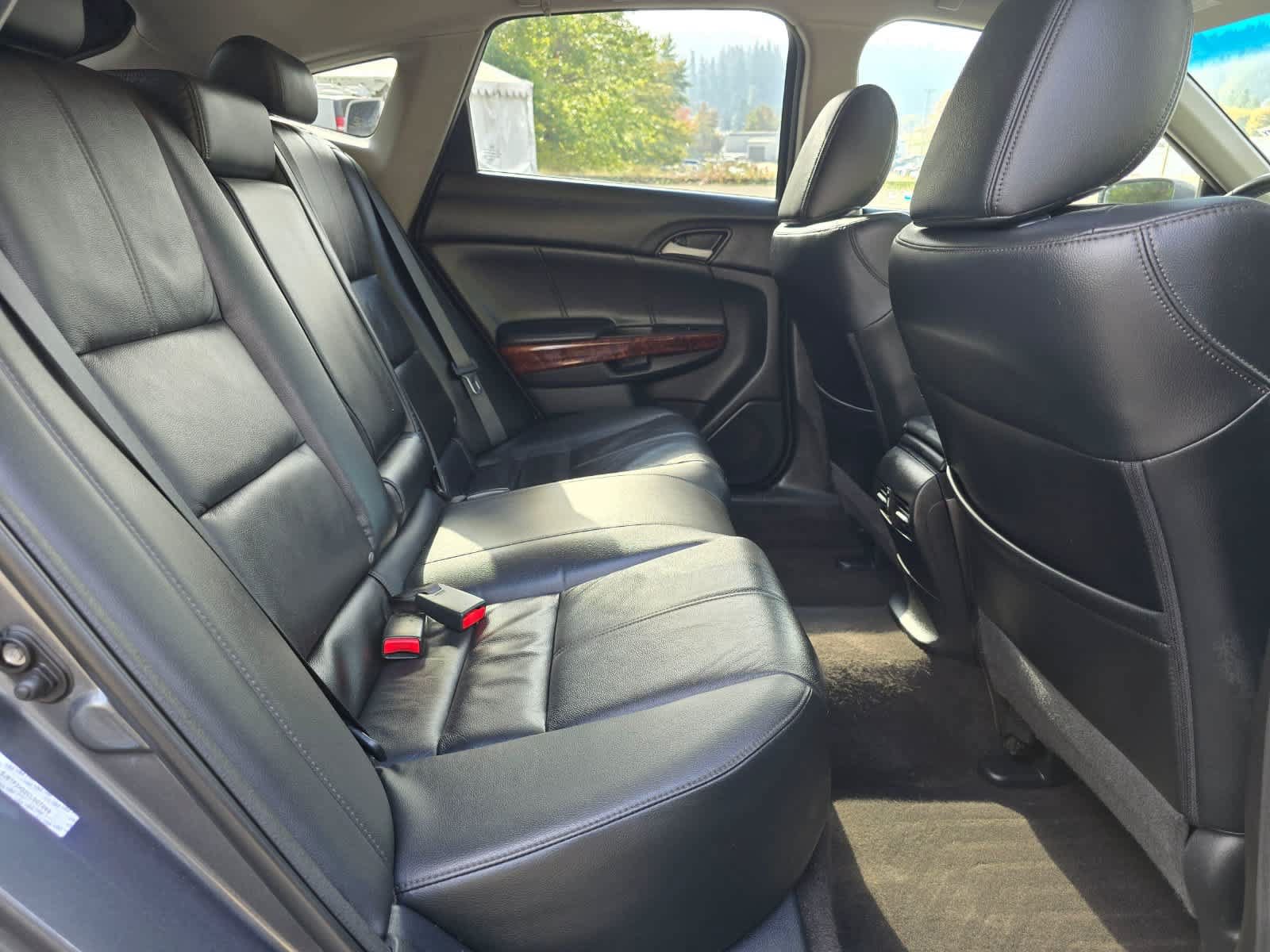 Used 2012 Honda Crosstour EX-L image 25