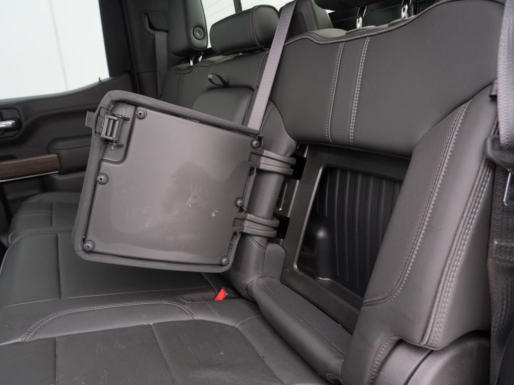 Used 2022 Chevrolet Silverado 1500 High Country image 34