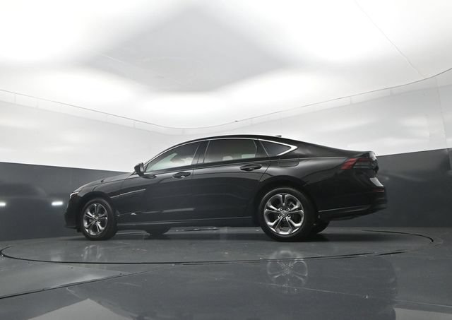 Used 2024 Honda Accord EX image 28