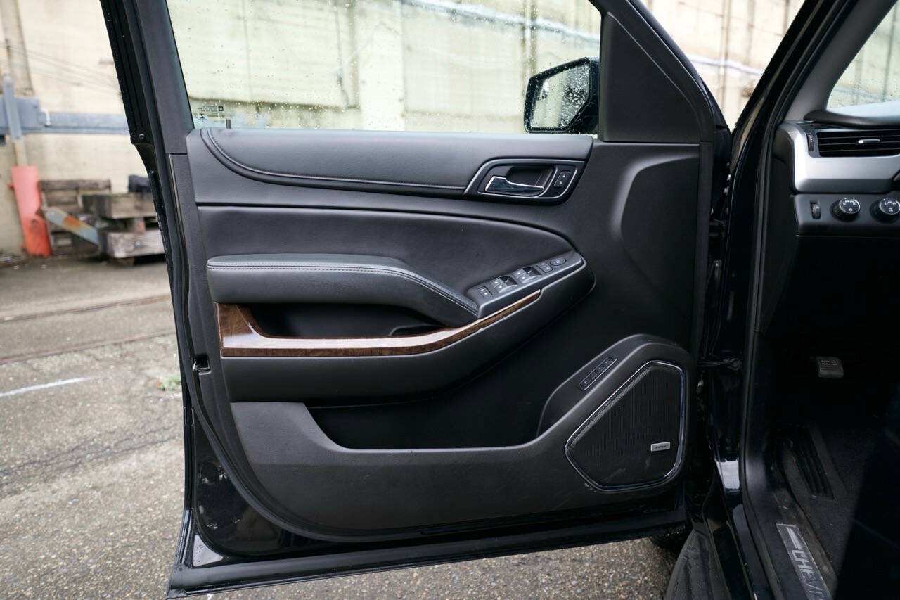 Used 2019 Chevrolet Tahoe LT AWD/4WD image 33