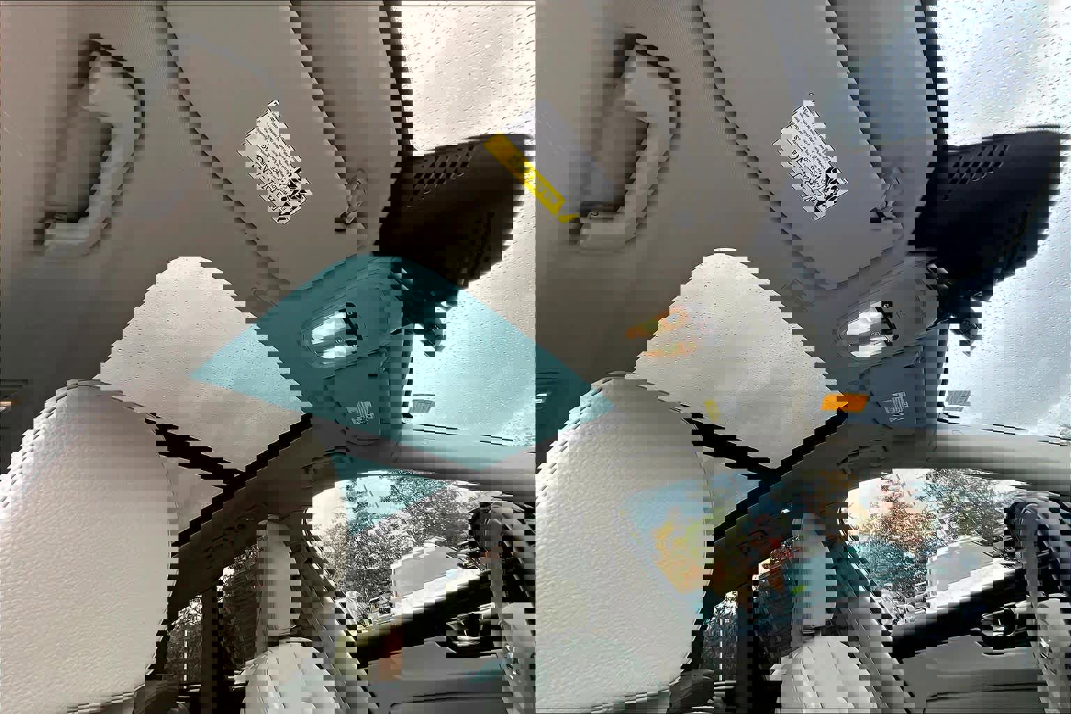 Certified 2023 Volvo XC60 B5 Plus w/ Climate Package image 13