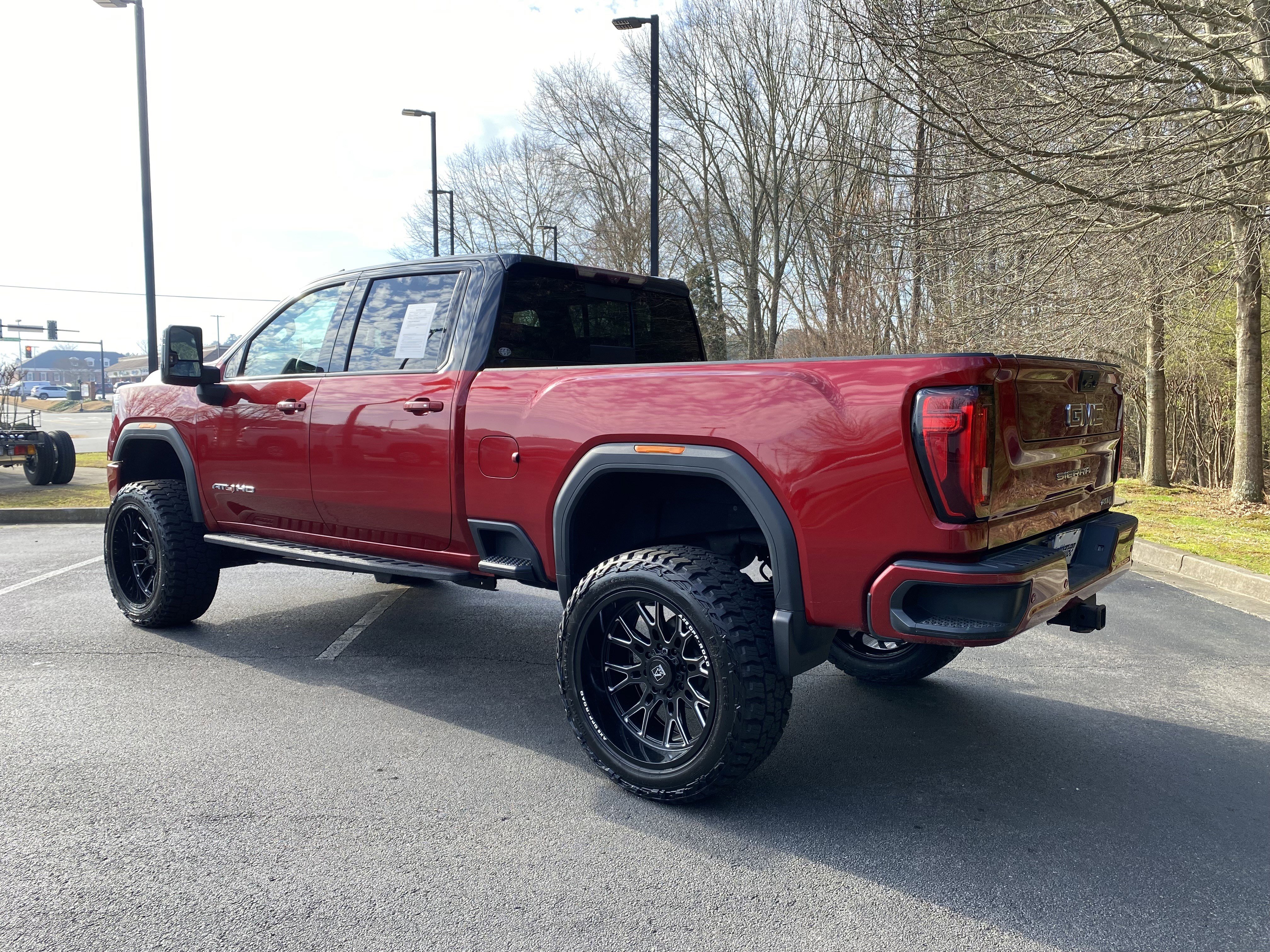 Used 2021 GMC Sierra 2500 AT4 w/ AT4 Premium Plus Package image 7